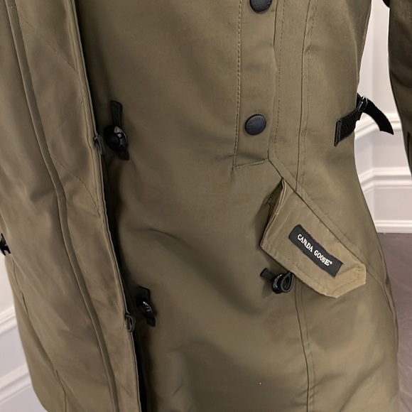 Canada Goose Kensington Model Parka - Picture 6 of 14